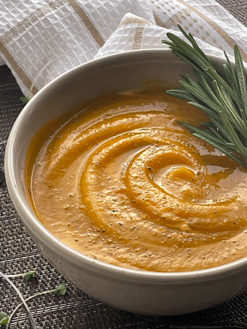 red kuri squash soup