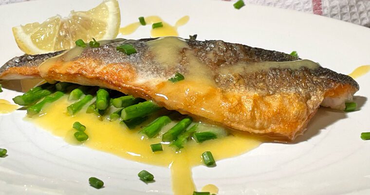 sea bass with beurre blanc sauce and asparagus